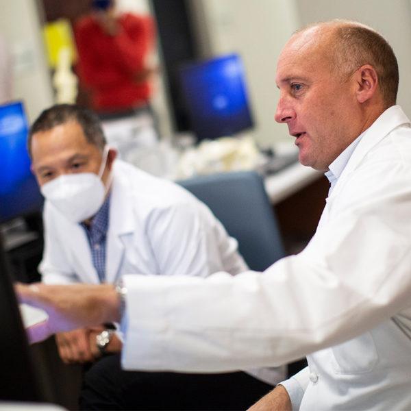 doctors discussing data